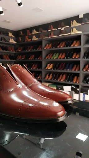 SHU 4 U, Luxury Premium Shoe store